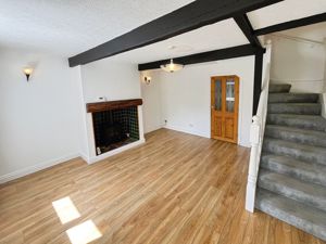 Lounge- click for photo gallery